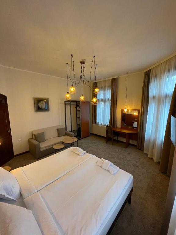 СКЕРЦО SkerZZo Guest House - Two-Bedroom Apartment