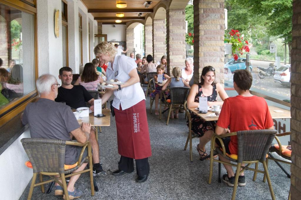Hosté ubytování Hotel Hauer