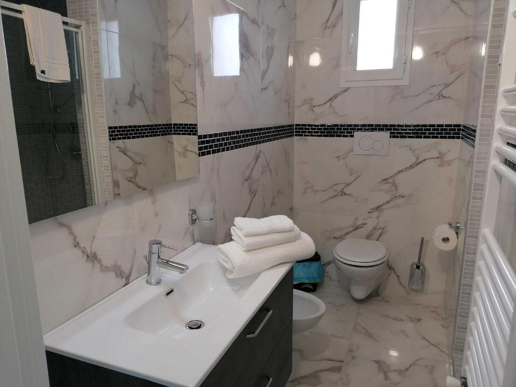 Koupelna v ubytování B&B WHITE HOUSE