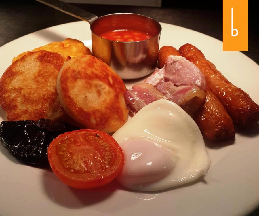 Benedicts Hotel - Resim 12