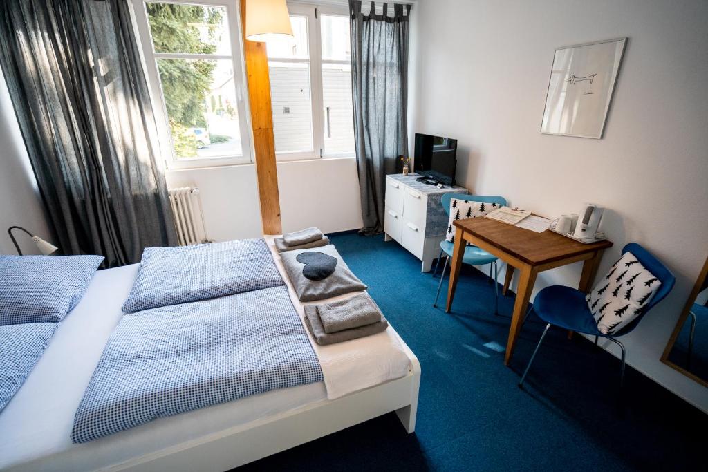 Black Forest Bike Hostel - Standard Double Room
