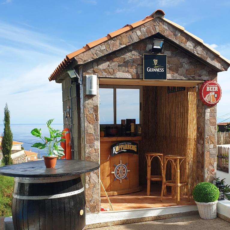 The building in which the holiday home is located