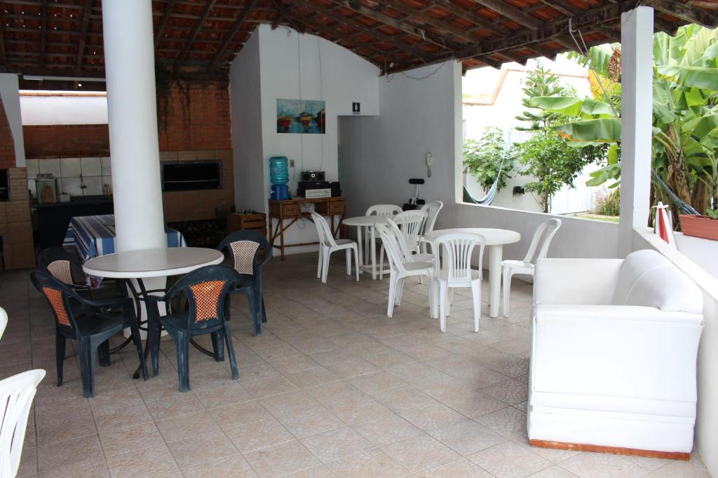  Apartamento com piscina perto da praia