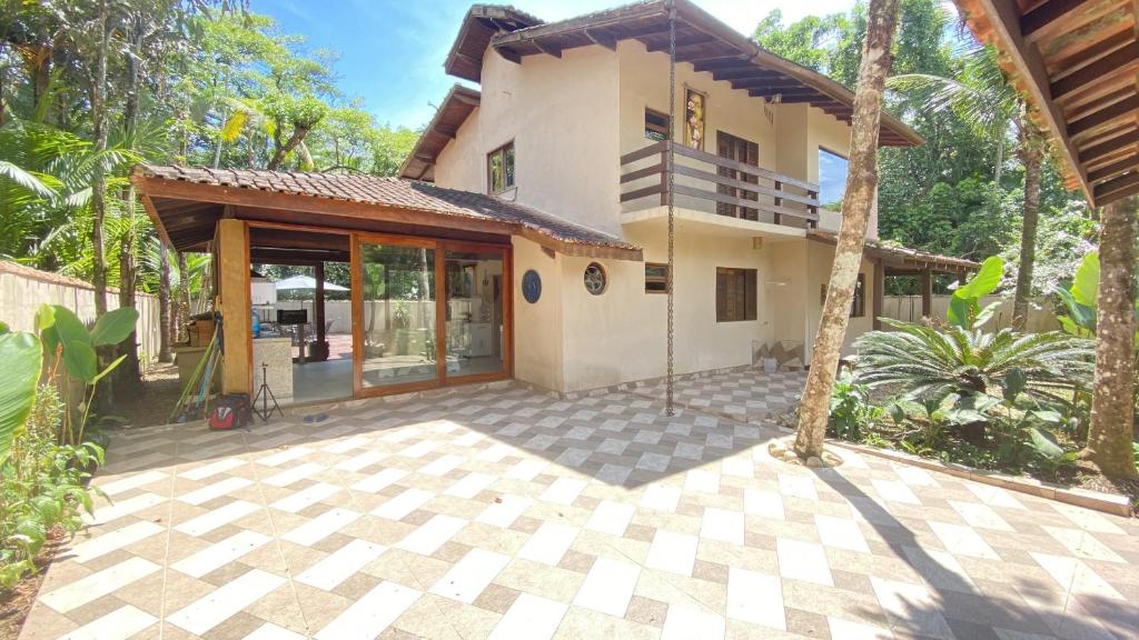  Casa Macuco - com piscina e na praia de Camburi