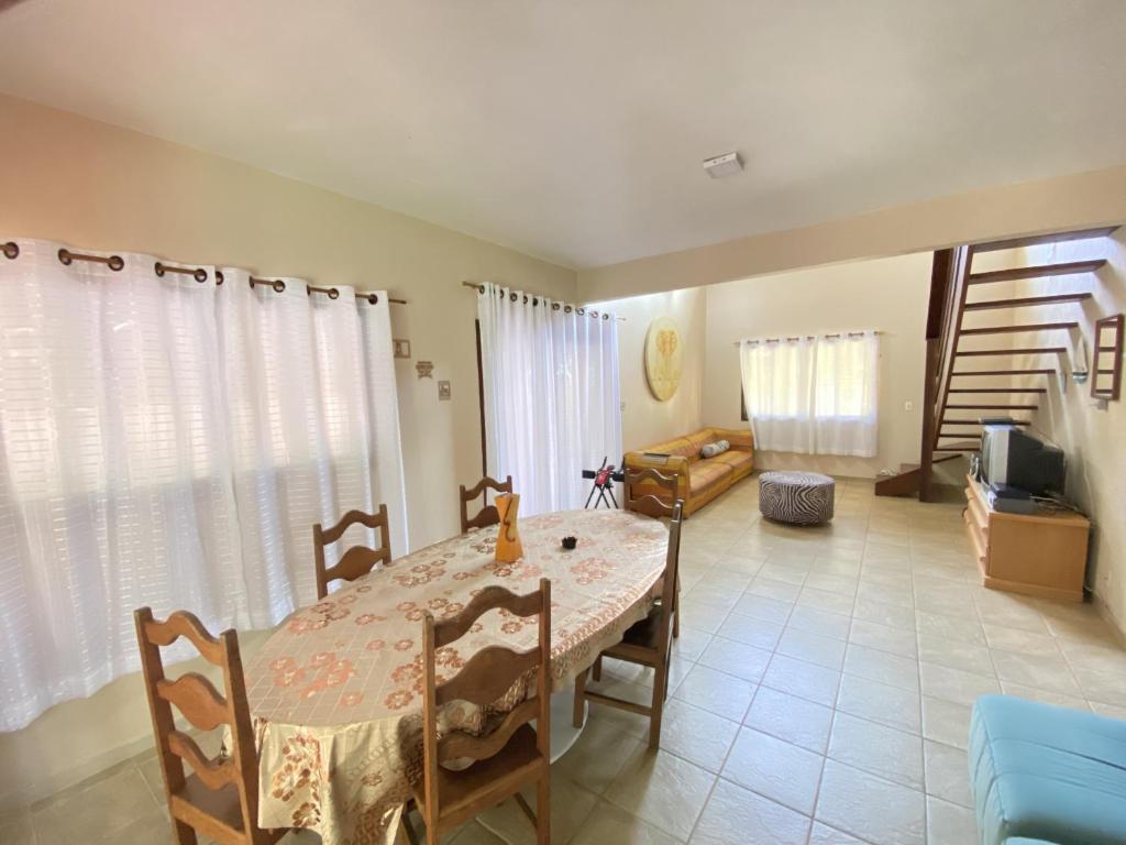  Casa Macuco - com piscina e na praia de Camburi