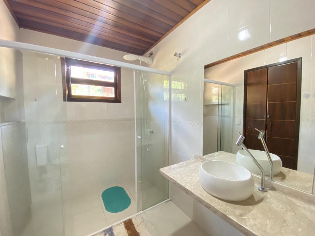  Casa Macuco - com piscina e na praia de Camburi
