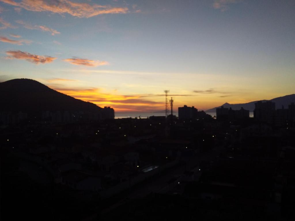  apê em Martin de Sá - Caragua