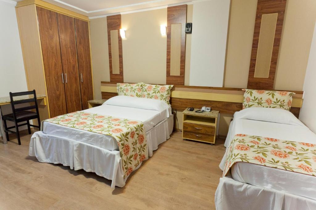  Laguna Plaza Hotel