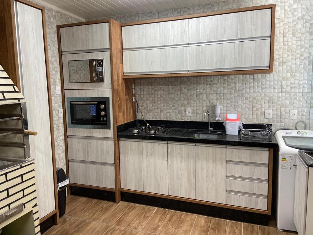  Casa Maravilhosa - Localizado a 5 min UFSC/Centro/Praias/Aeroporto