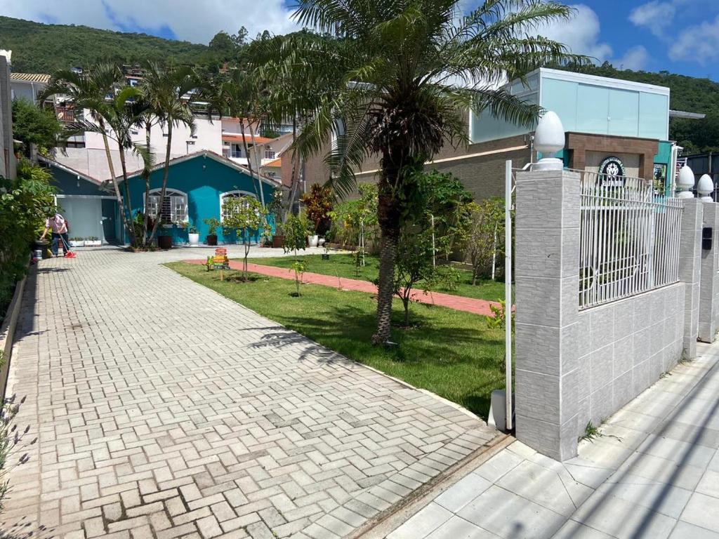  Casa Maravilhosa - Localizado a 5 min UFSC/Centro/Praias/Aeroporto