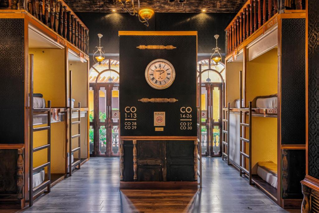 Imagen de la galería de The Clock Hostel & Suites, en Cartagena de Indias