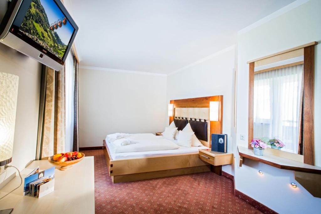 Posteľ alebo postele v izbe v ubytovaní Hotel Hasenauer 4 Sterne Superior