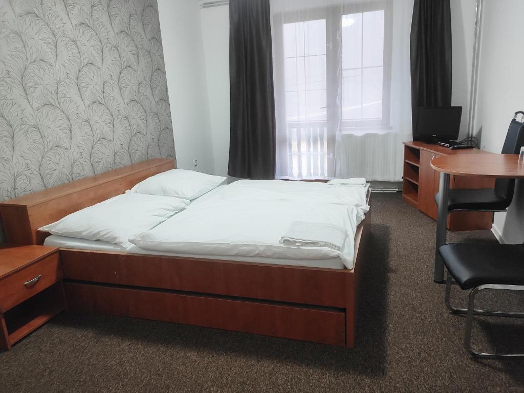Horský hotel Eva - Double Room With Balcony