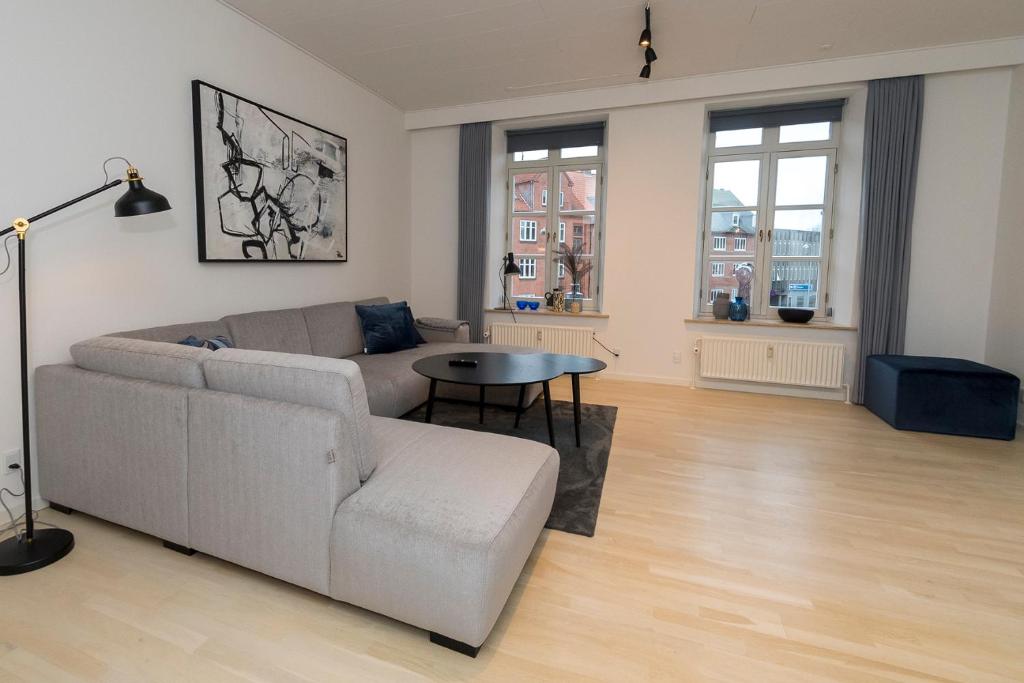 Posezení v ubytování Modern Luxury Penthouse