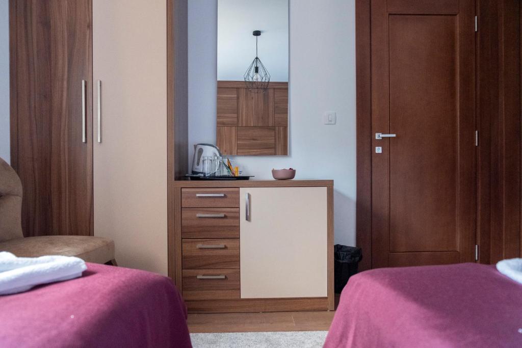 Borovnica Sweet Apartments - 9