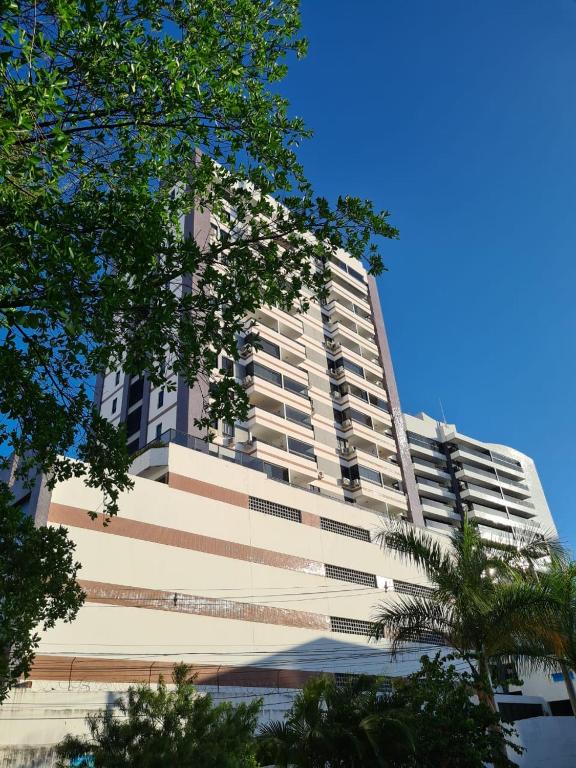  Apartamento próximo ao Porto da Barra