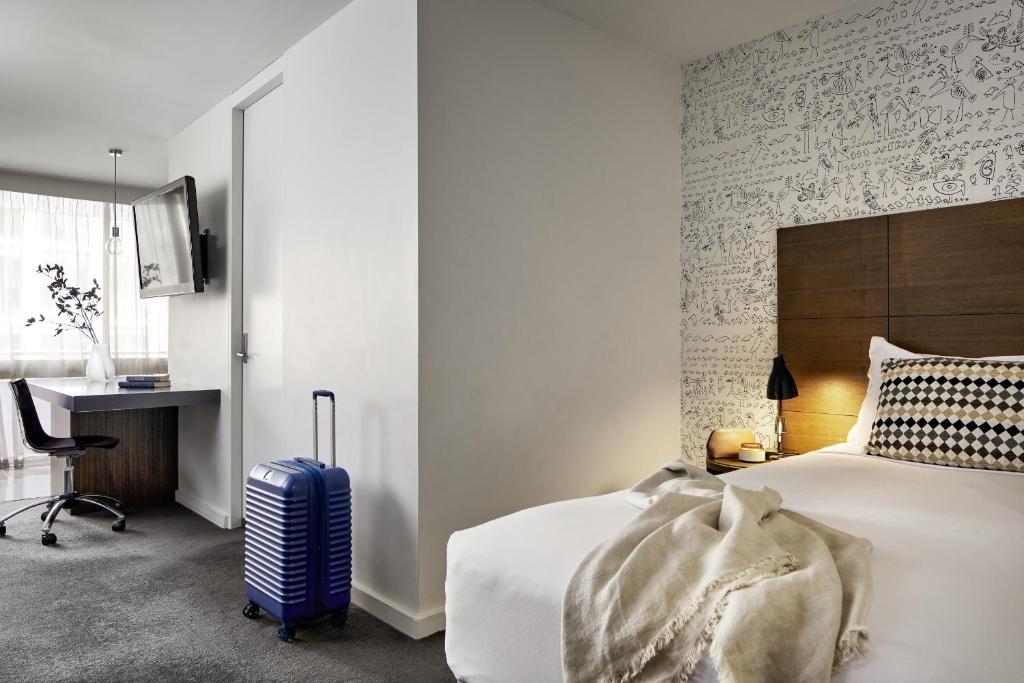 
Superior Studio Apartment
