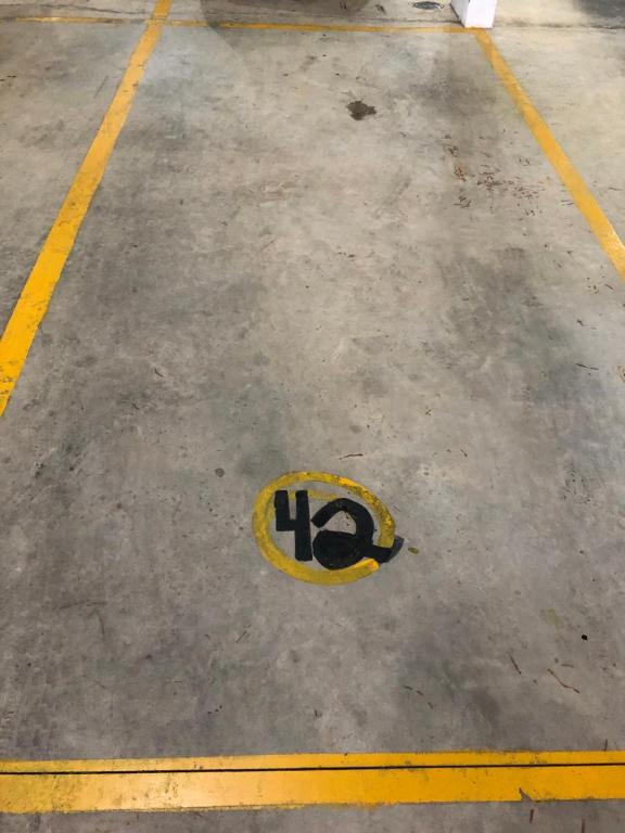 APARTAMENTO A UMA QUADRA DO HARD ROCK CAFÉ GRAMADO  APARTAMENTO A UMA QUADRA DO HARD ROCK CAFÉ GRAMADO