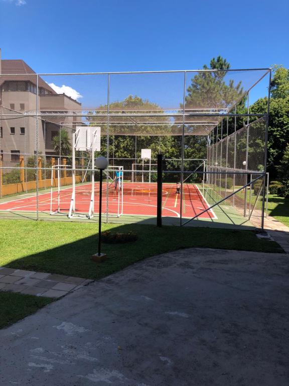 APARTAMENTO A UMA QUADRA DO HARD ROCK CAFÉ GRAMADO  APARTAMENTO A UMA QUADRA DO HARD ROCK CAFÉ GRAMADO