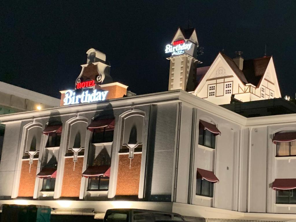 Budova, kde se hodinový hotel nachází