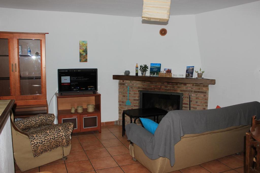 Casa Pampaneira 3 Hab 2 baños Terraza+Chimenea - Housity