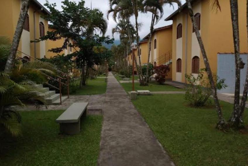  Apartamento Maranduba