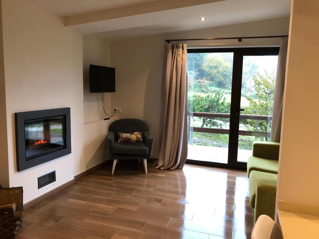 A Carballeira do Tambre - Superior Apartment