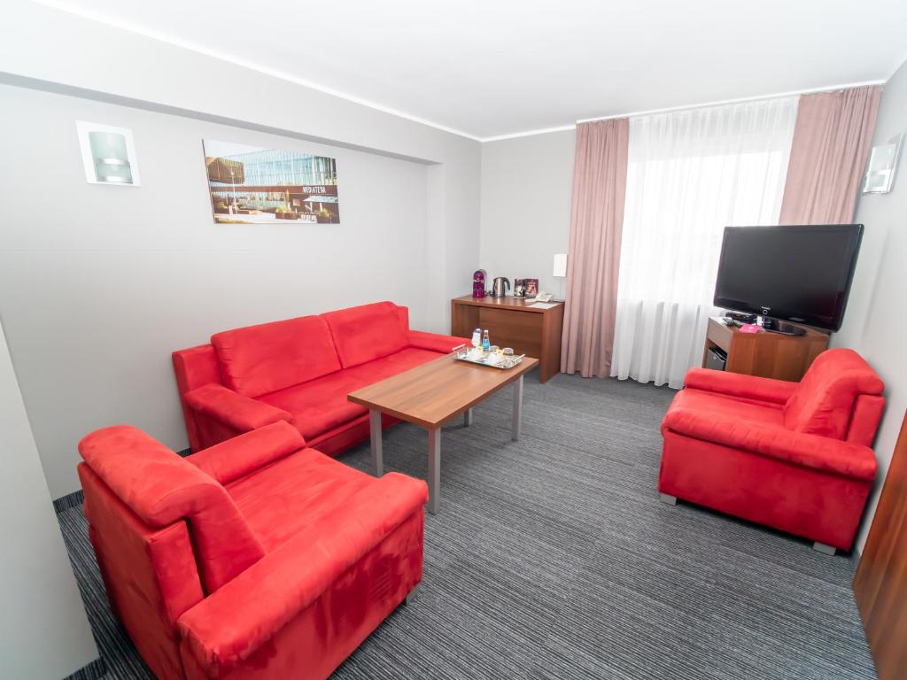 TV a/nebo společenská místnost v ubytování Hotel Tychy