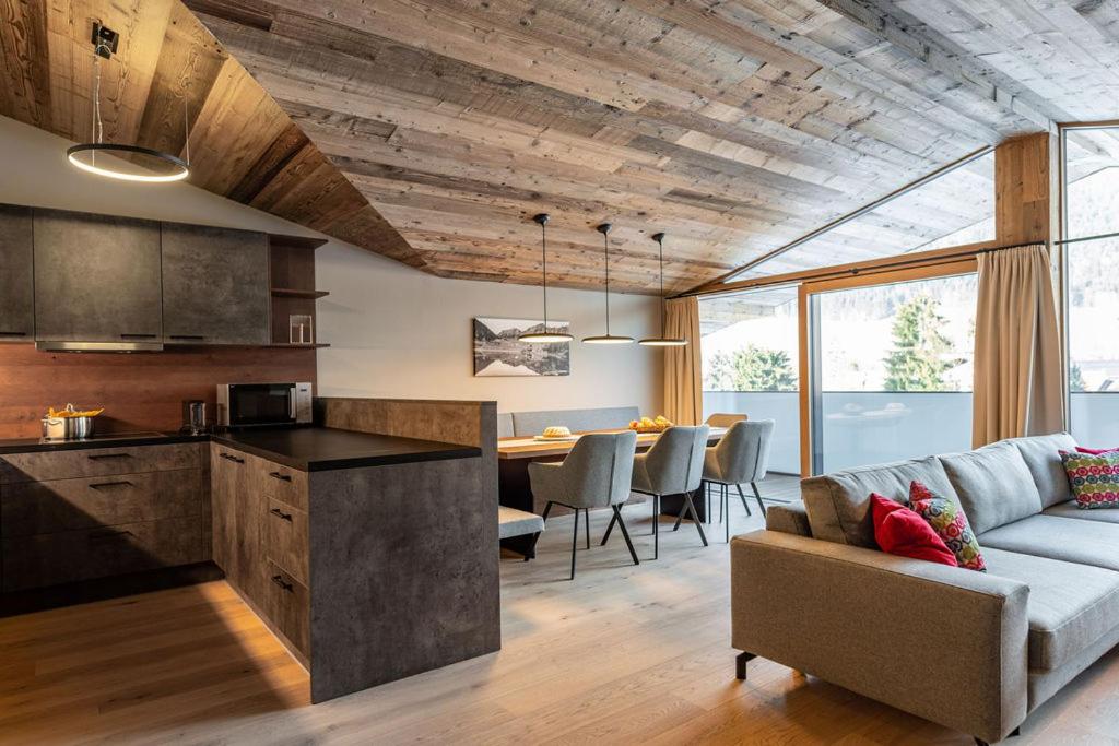 Kuchyňa alebo kuchynka v ubytovaní Appartements Wehrhof by Schladmingurlaub