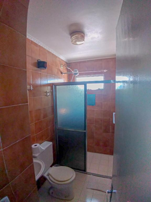  Praia de Maranduba - Em frente ao Mar - Apto Duplo para até 12 pessoas - Internet para Home Office - 150Mb fibra ótica