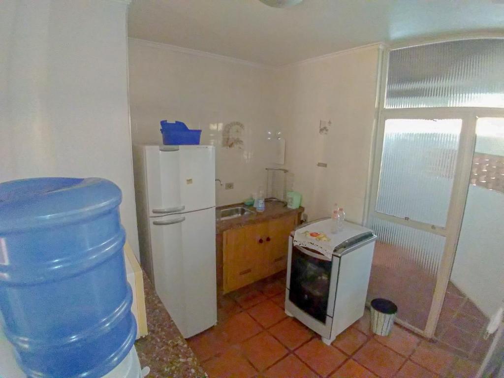  Praia de Maranduba - Em frente ao Mar - Apto Duplo para até 12 pessoas - Internet para Home Office - 150Mb fibra ótica