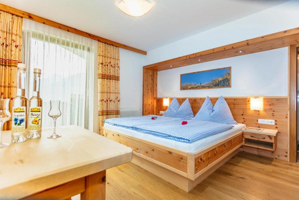 Fotografia z galérie ubytovania Bergbauernhof Seetalhof v destinácii Hollersbach im Pinzgau