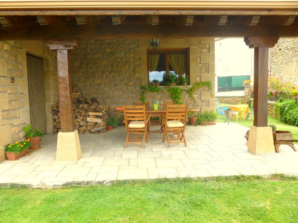 Zahrada ubytování Casa rural Navarra cerca del nacedero del Urederra Belastegui