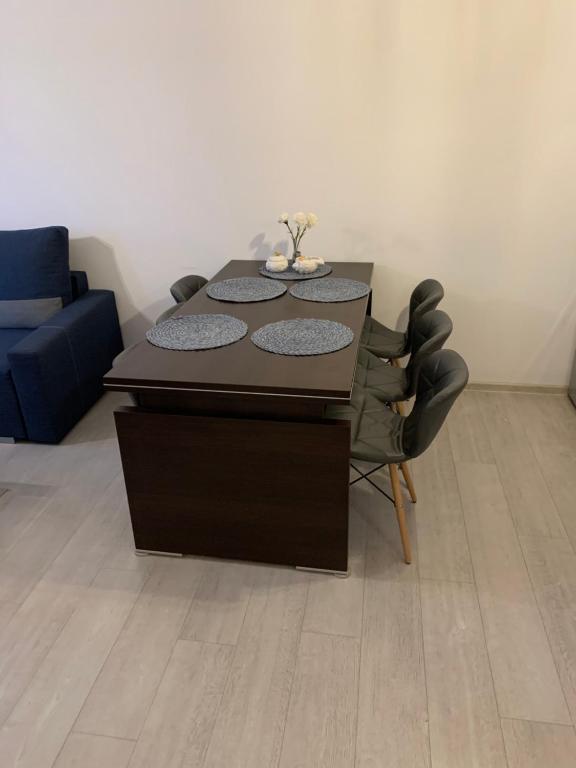 Posedenie v ubytovaní Apartament Admiralski