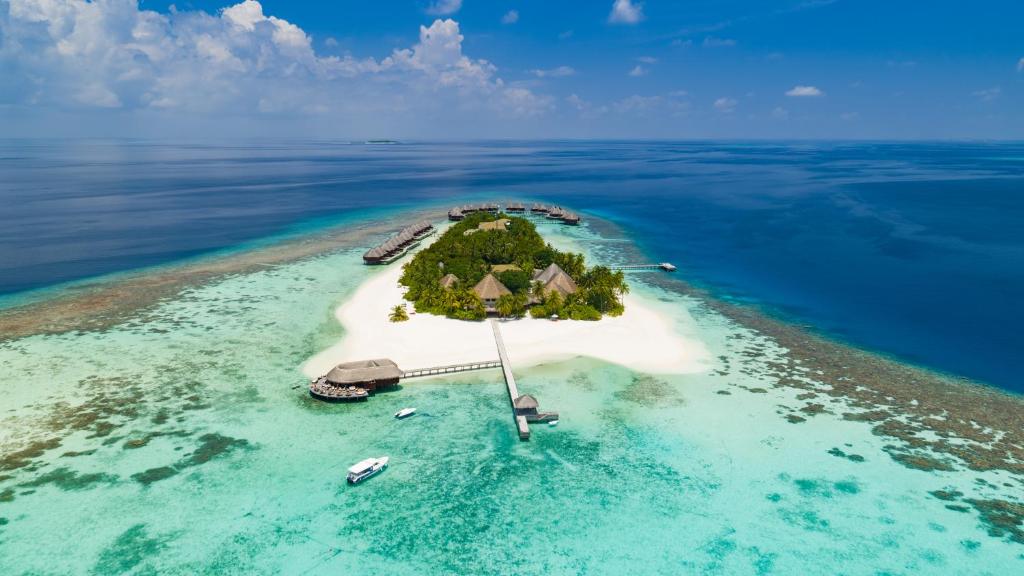 Letecký snímek ubytování Mirihi Island Resort
