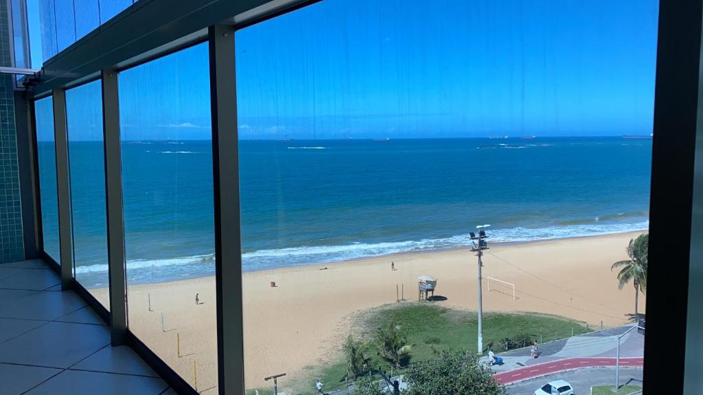  Apto na Orla da Praia da Costa em Vila Velha-ES