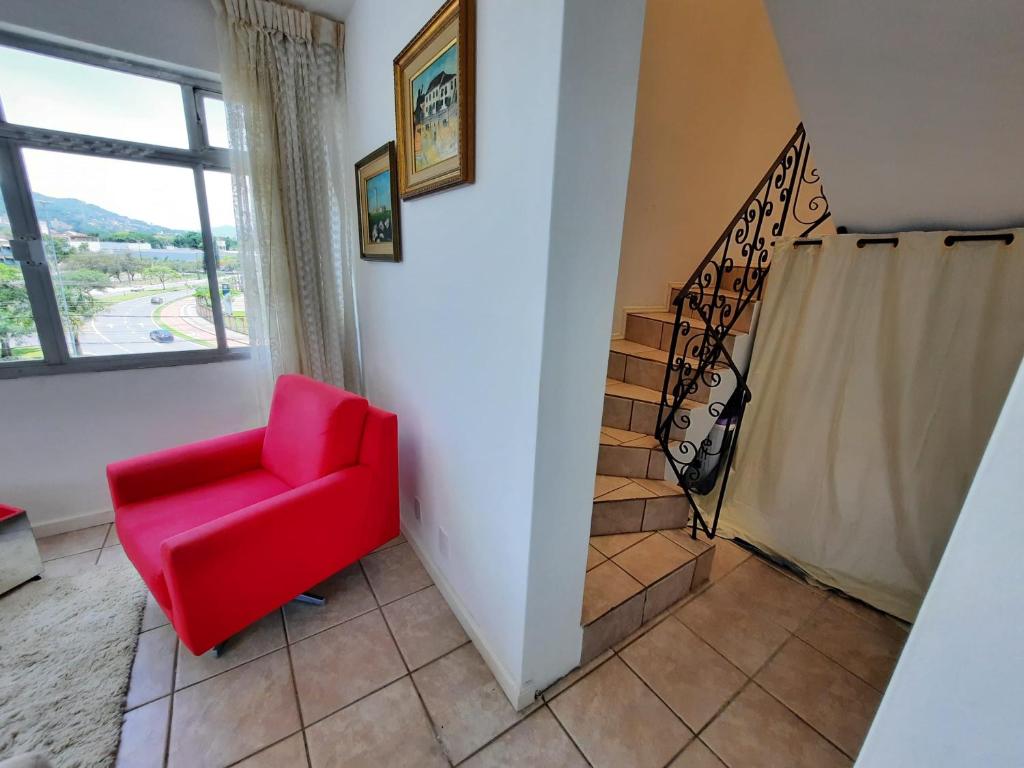  Cobertura com Ótima Vista e Localização em Floripa
