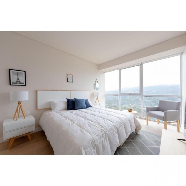 Luxury 2Bedroom with hotel amenities at Santa Fe - Housity