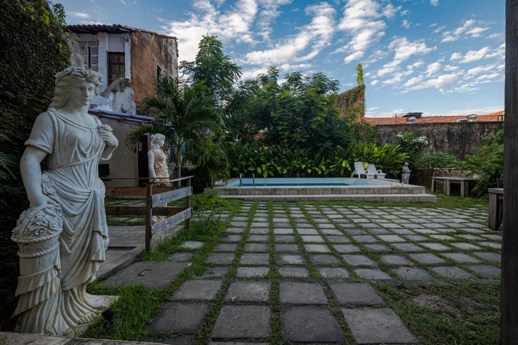  Reviver Hostel