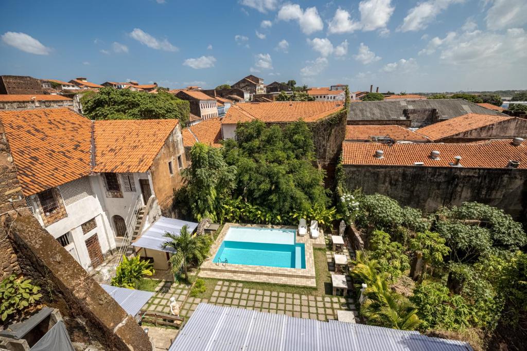 Bazén v ubytování Reviver Hostel nebo v jeho okolí