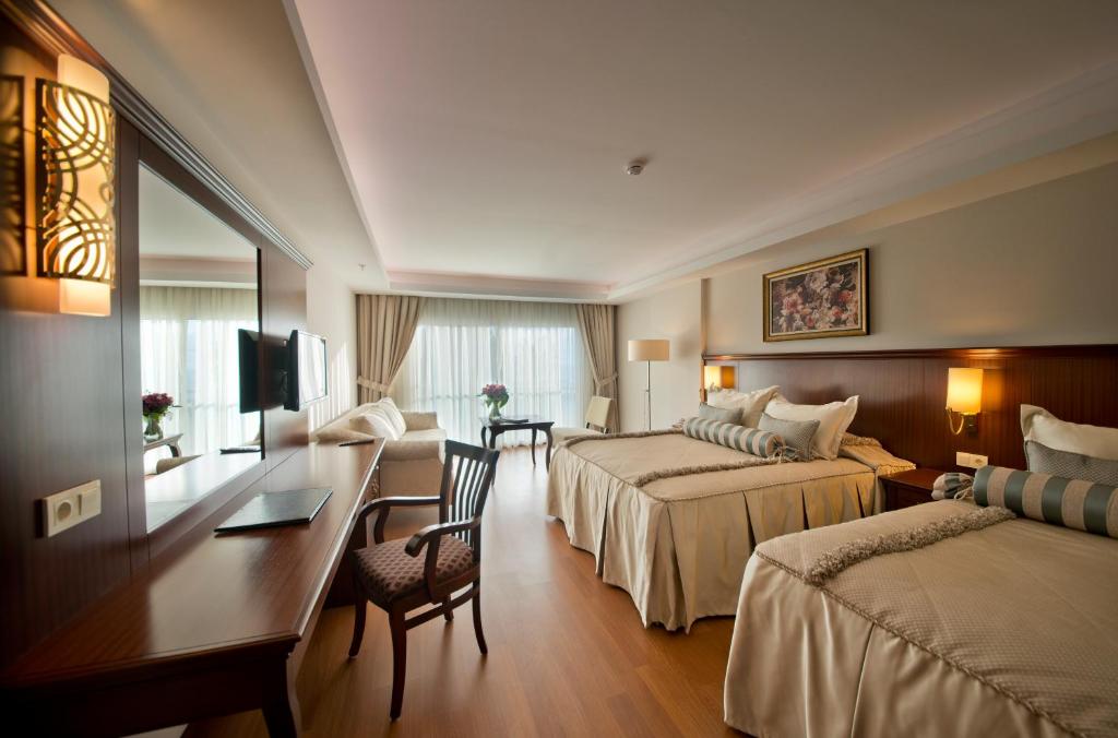 Prime Boutique Hotel - Deluxe Room With Partial Sea View