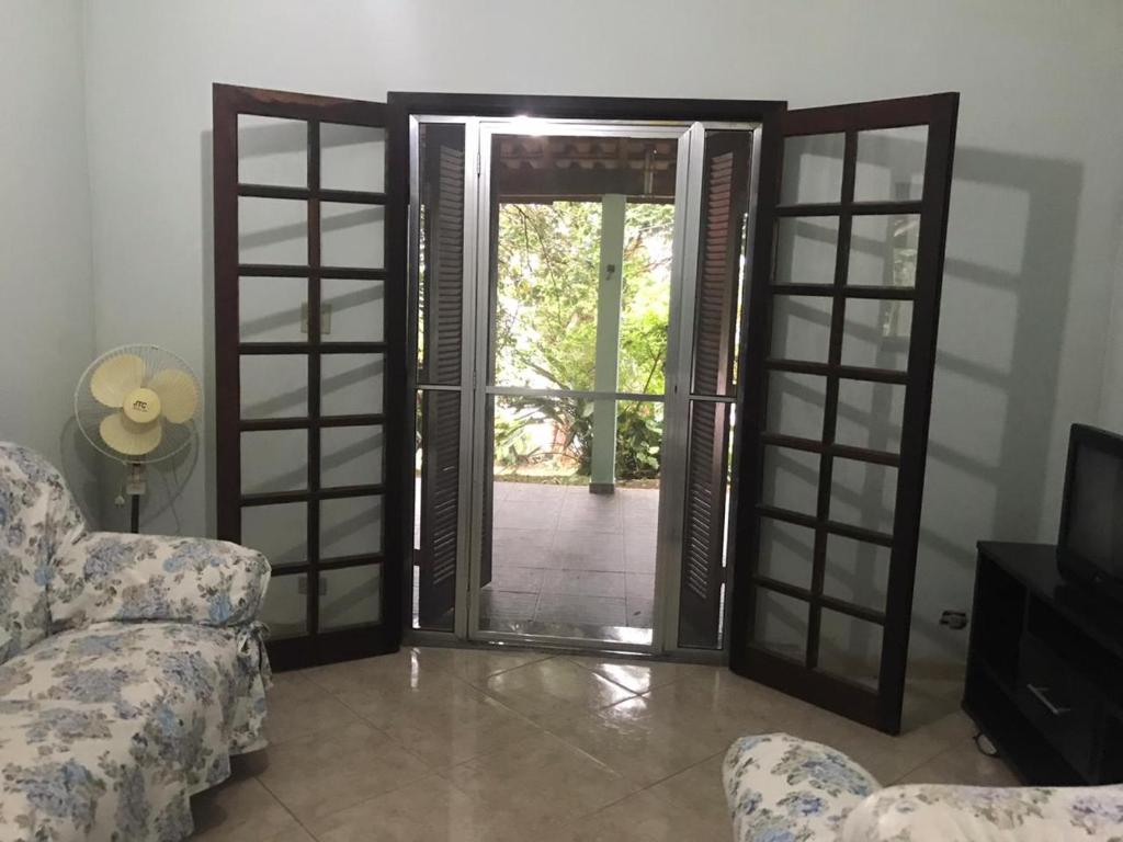  Casa Getuba próx. à praia Massaguaçu