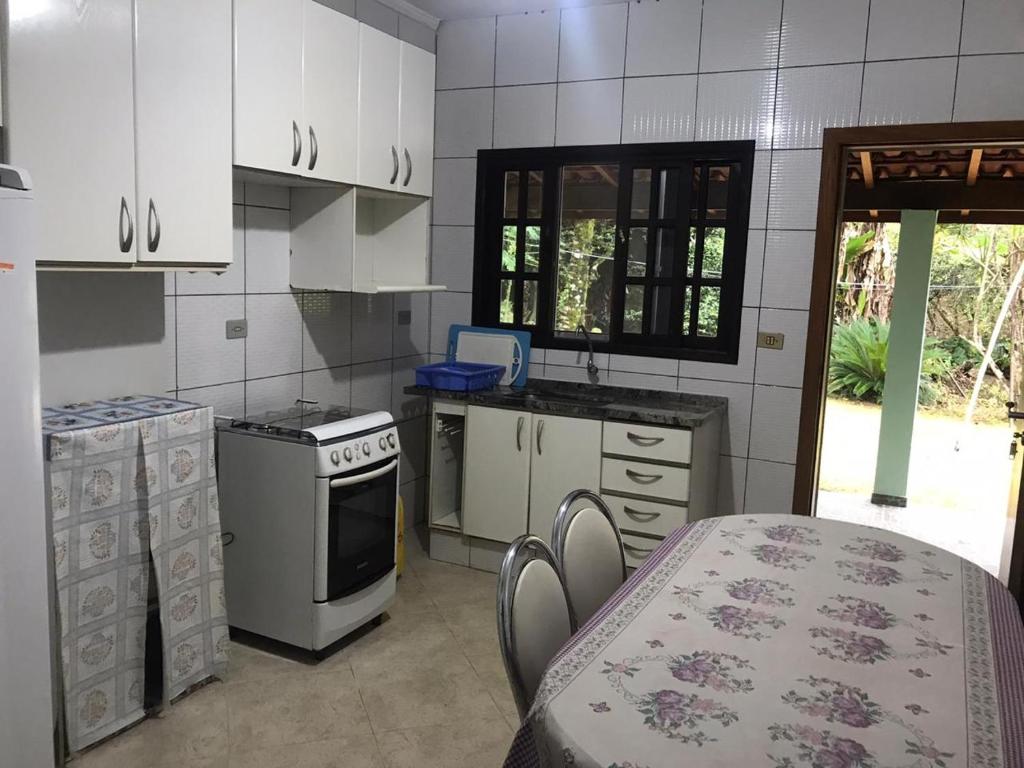  Casa Getuba próx. à praia Massaguaçu