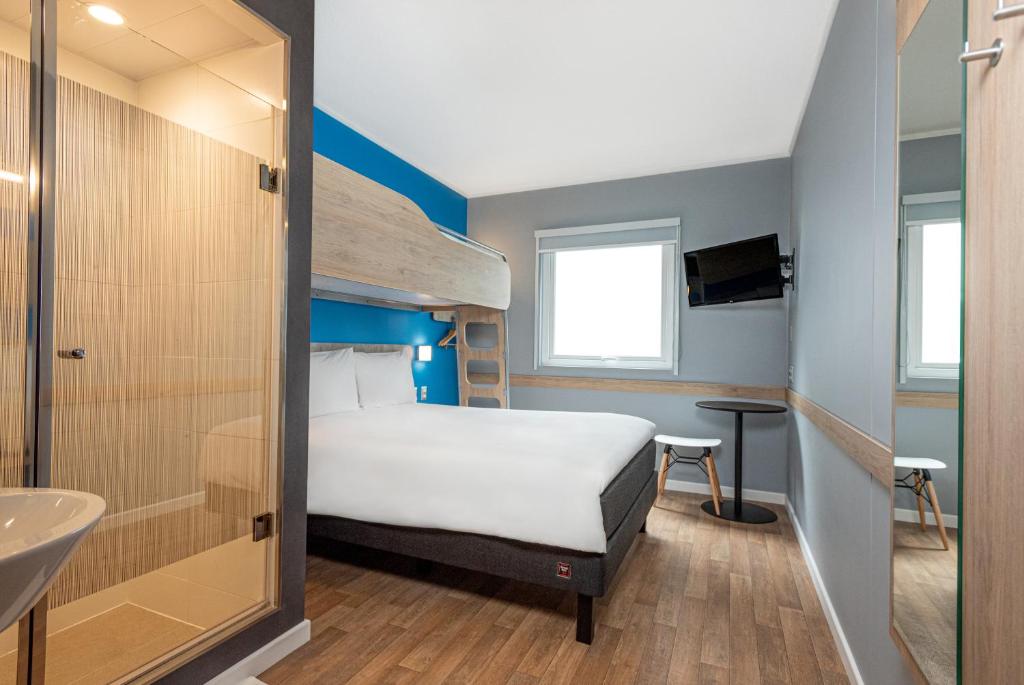 Uma cama ou camas num quarto em ibis budget Lima Miraflores