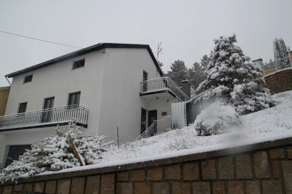 Gallery image of Casas do patrao I in Sabugueiro