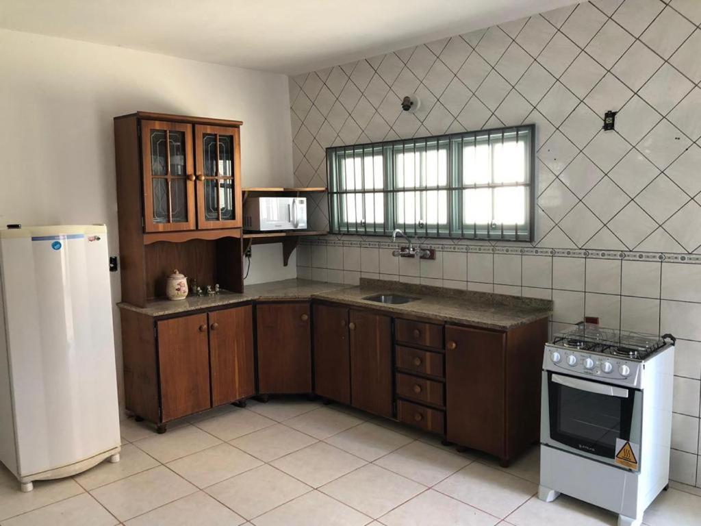  Casa beira da praia com piscina
