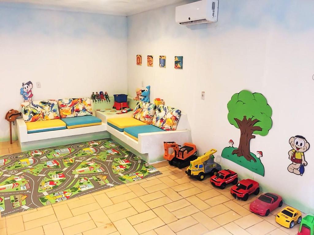  Enseada Palace Hotel