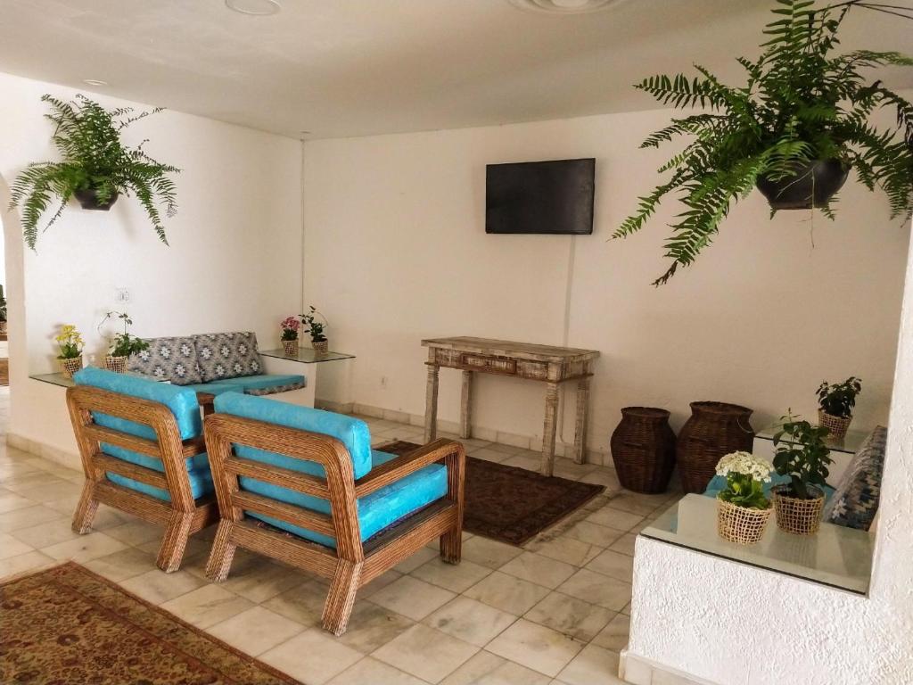  Enseada Palace Hotel