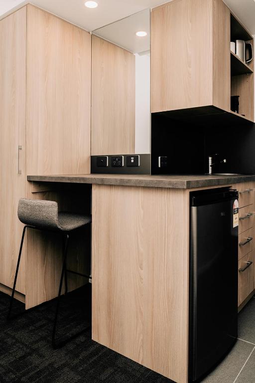 Toms Court Hotel - Resim 14