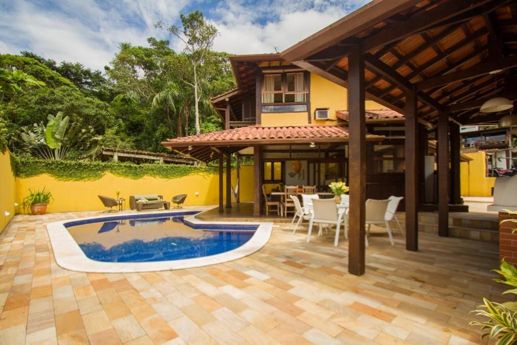  ZEISA Big House